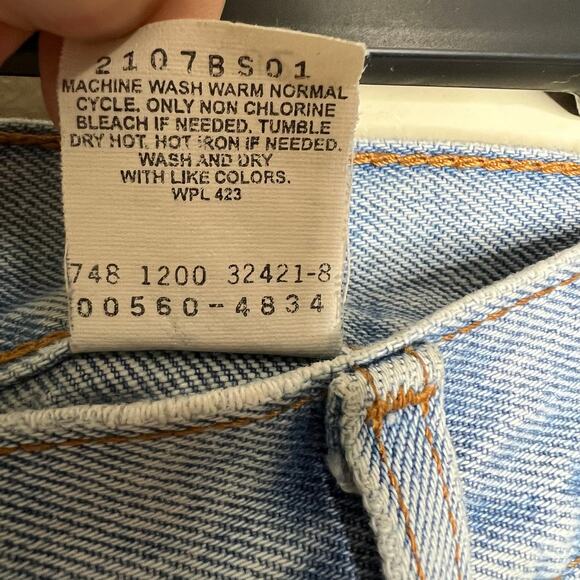 Vtg Levi's 560 Jeans 29x32 Loose Fit Tapered Celestial Hand Painted Artsy Sun - Picture 11 of 13